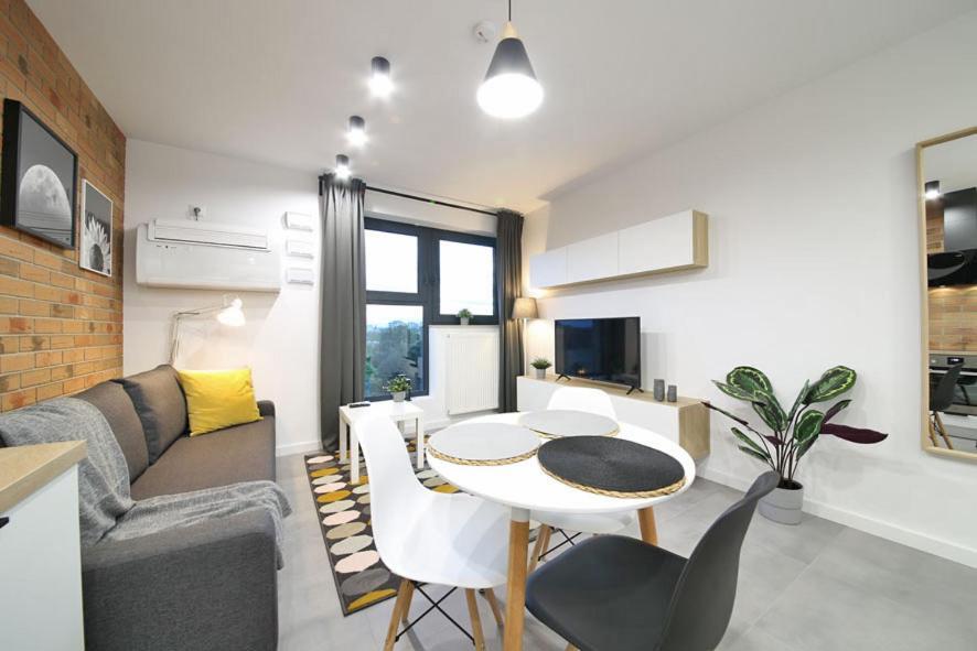 Apartments Wroclaw! Urocze Studio! ภายนอก รูปภาพ